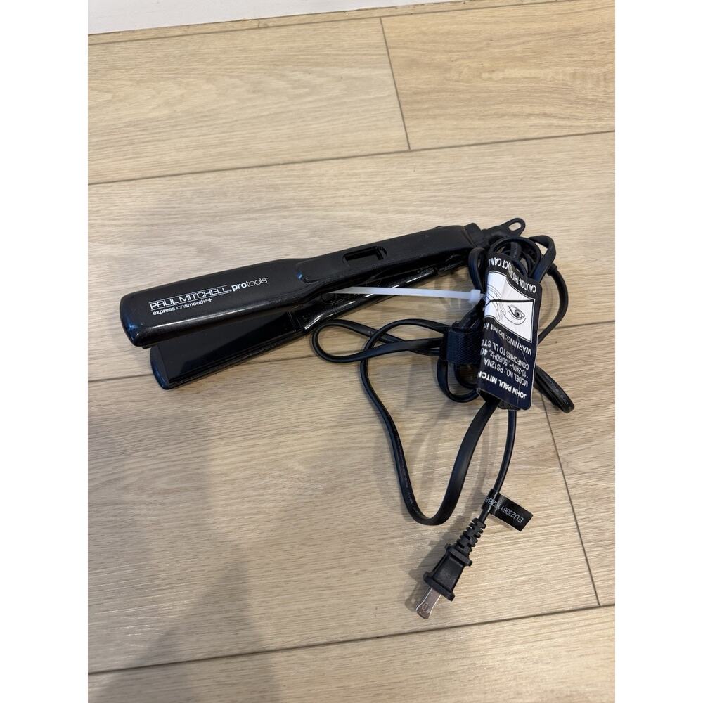 Paul Mitchell Pro Tools Express Ion Smooth+ 1.25 Inch Flat Iron Black USED WORKS